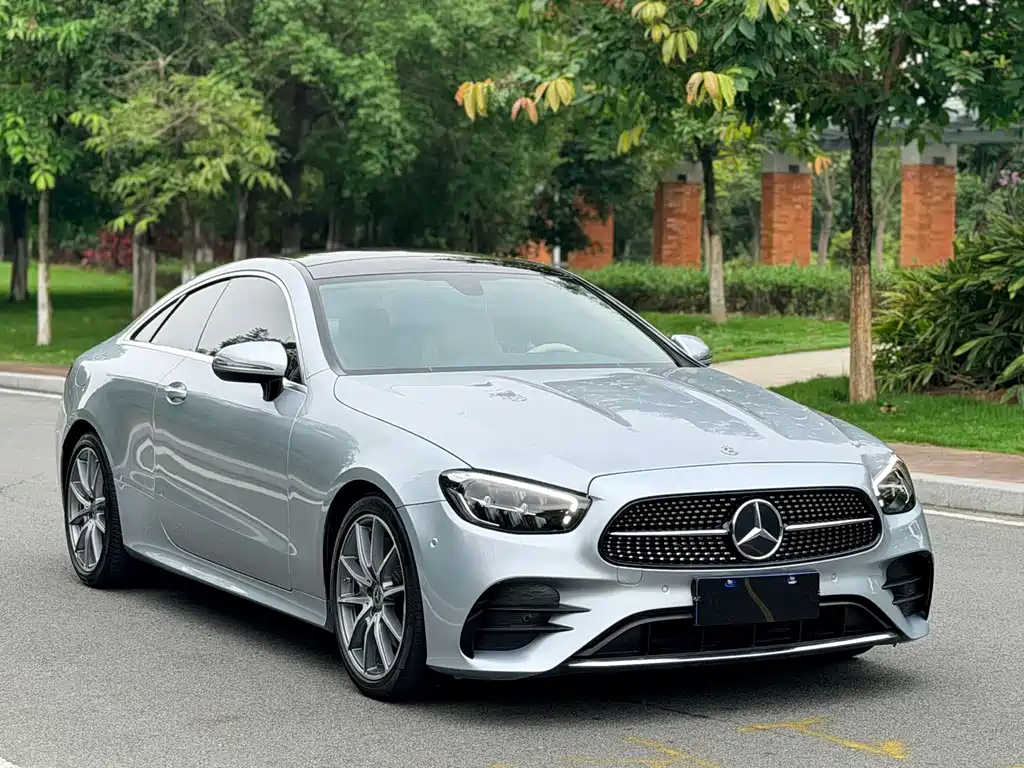 Mercedes-Benz E-Class (Import) — фото 3
