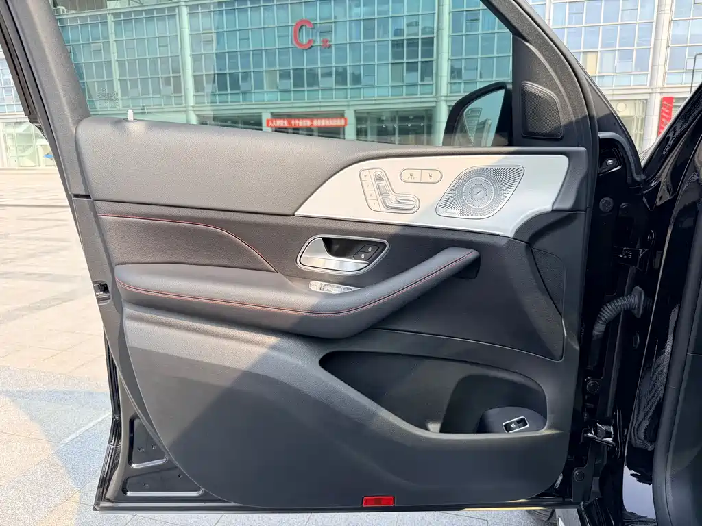 Mercedes-Benz GLE AMG — фото 9