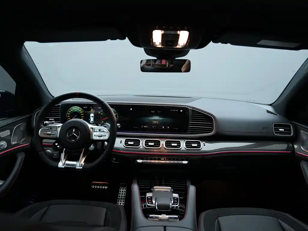 Mercedes-Benz GLE Coupe AMG — фото 13