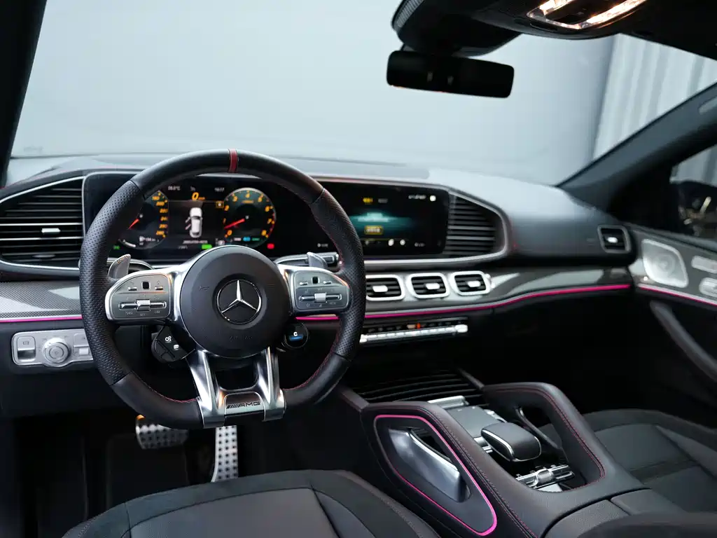 Mercedes-Benz GLE Coupe AMG — фото 10