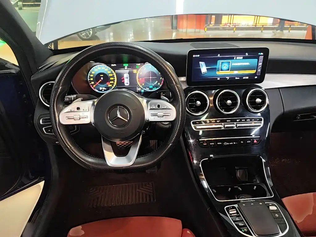 Mercedes-Benz C-Class — фото 11
