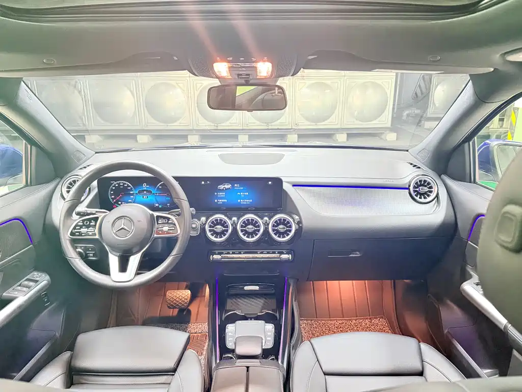 Mercedes-Benz EQA — фото 31