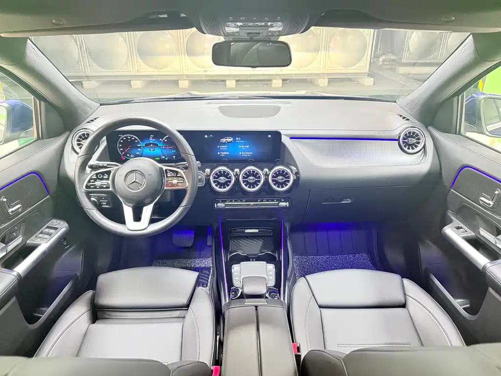 Mercedes-Benz EQA — фото 8