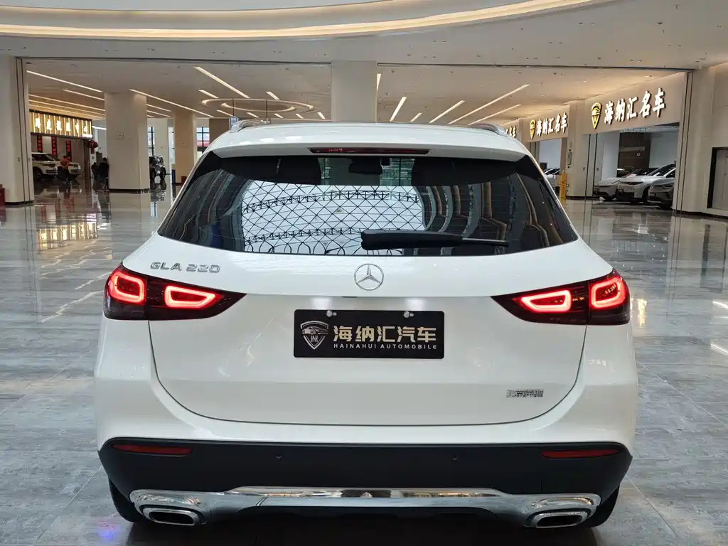 Mercedes-Benz GLA — фото 5