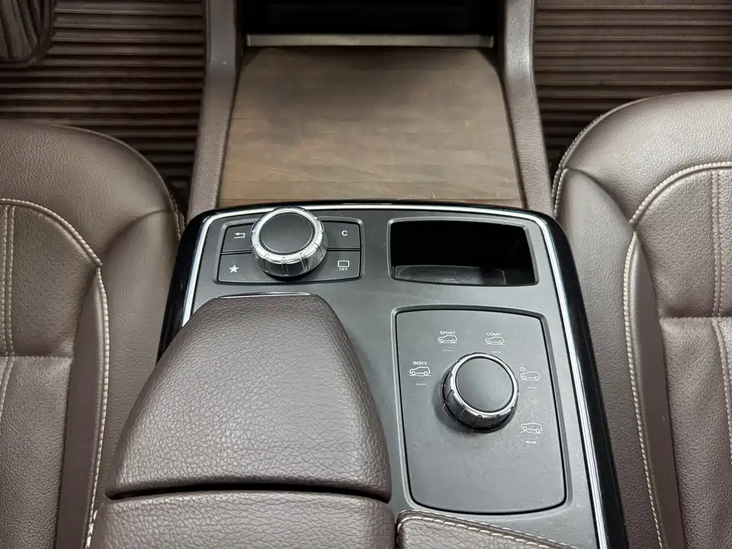 Mercedes-Benz GLE (Import) — фото 22