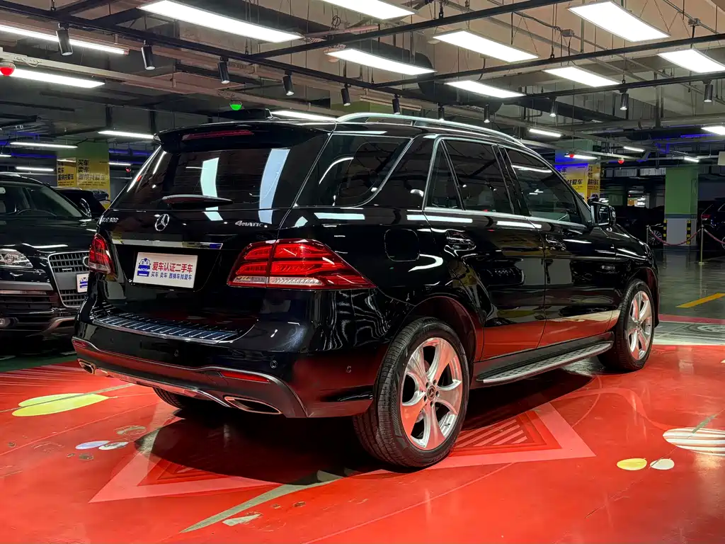 Mercedes-Benz GLE (Import) — фото 4