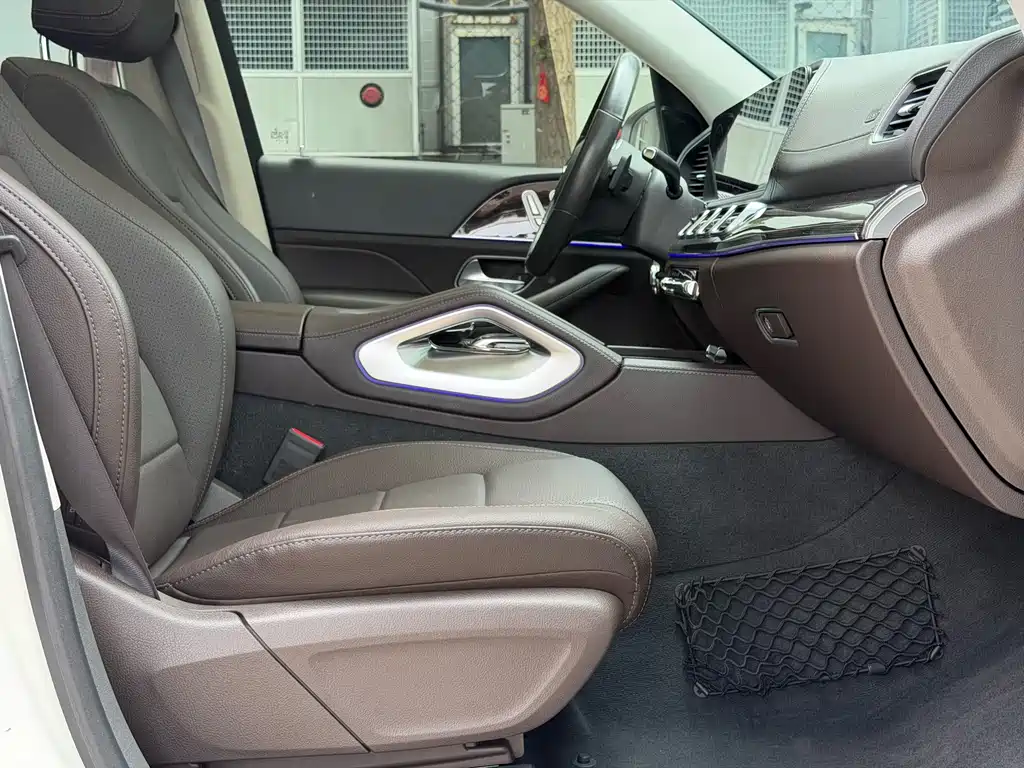 Mercedes-Benz GLE (Import) — фото 16