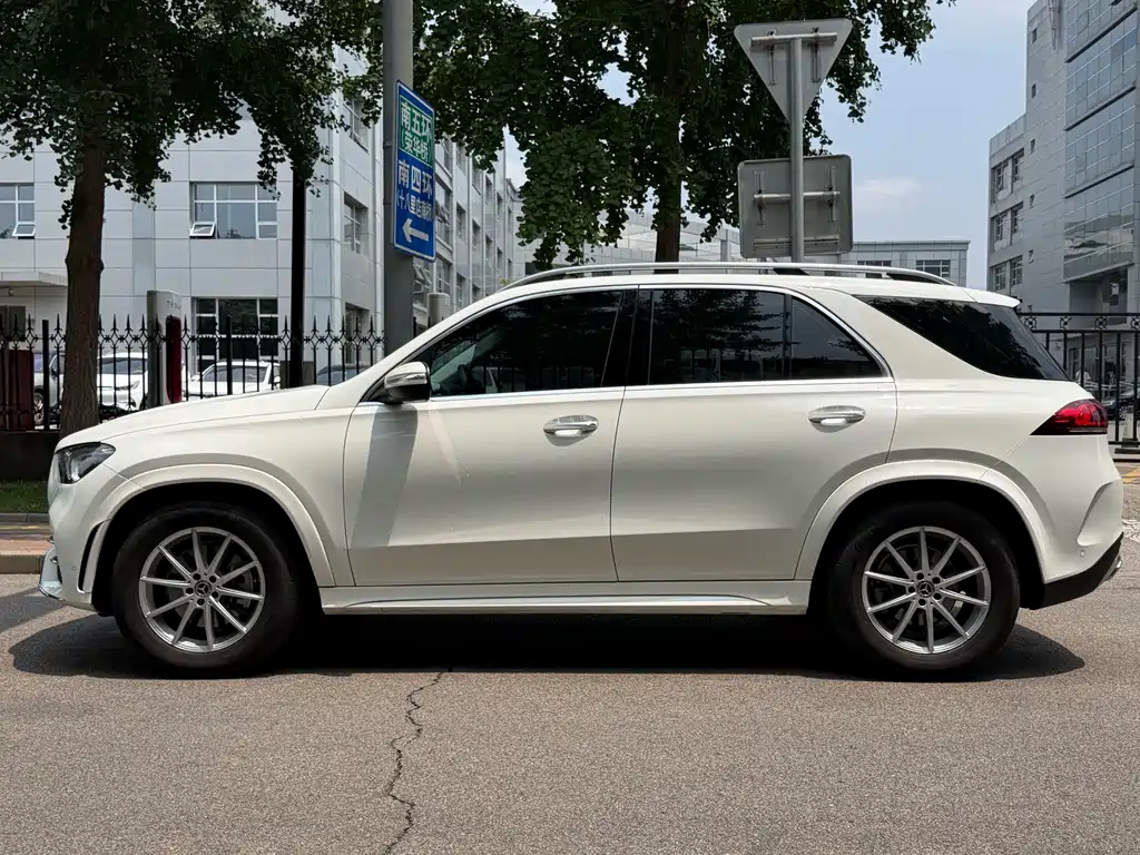 Mercedes-Benz GLE (Import) — фото 4