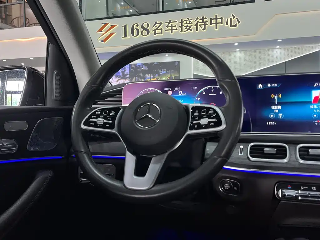 Mercedes-Benz GLE (Import) — фото 15
