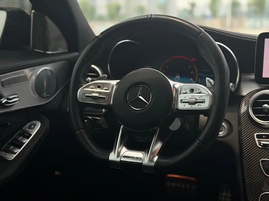 Mercedes-Benz C-Class AMG — фото 15