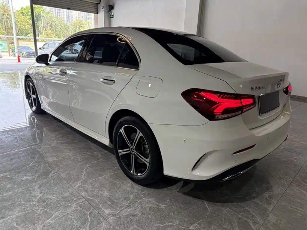 Mercedes-Benz A-Class — фото 13