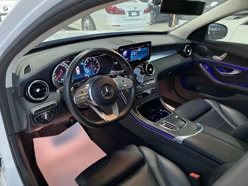 Mercedes-Benz C-Class — фото 15