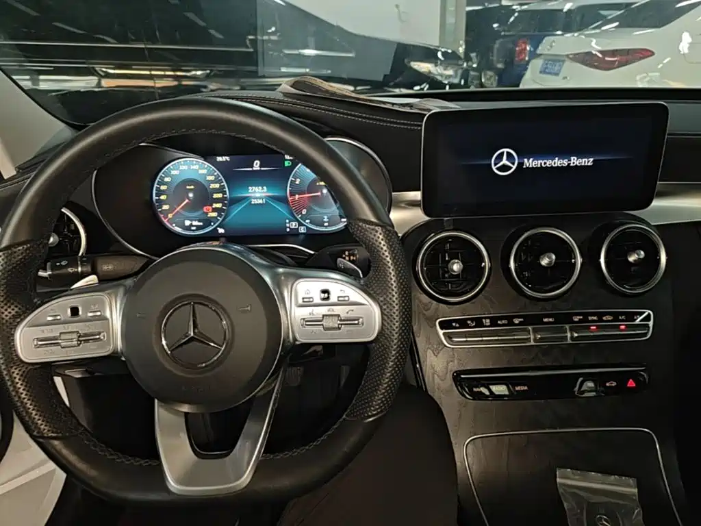 Mercedes-Benz C-Class — фото 10