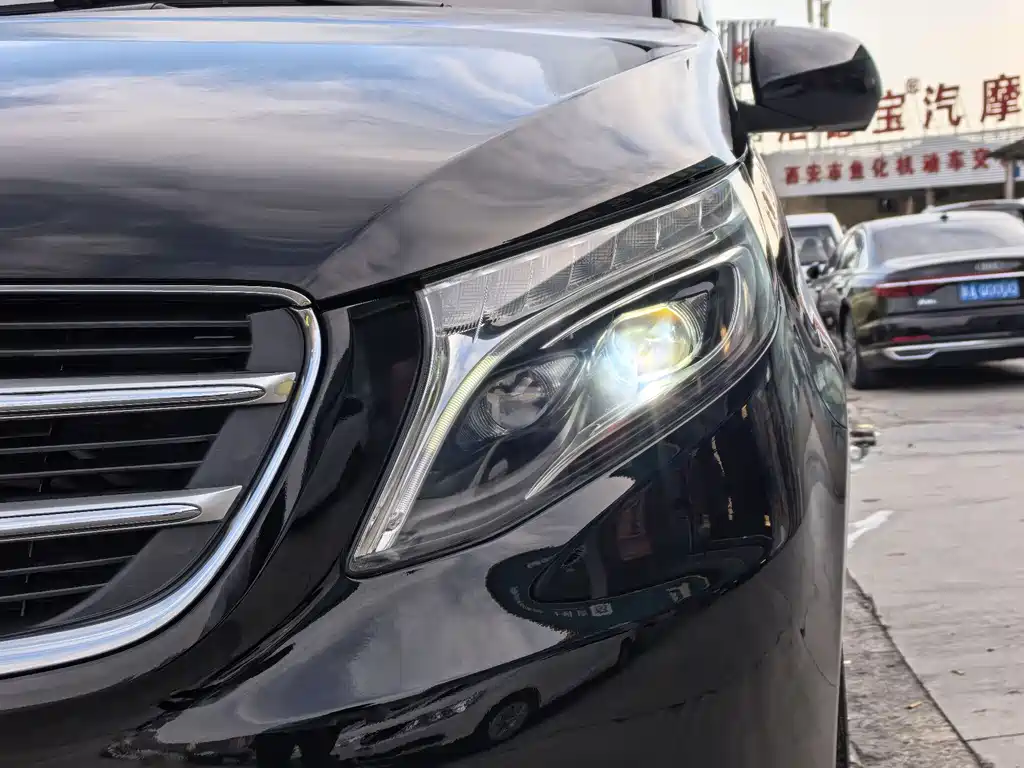 Mercedes-Benz Vito — фото 4