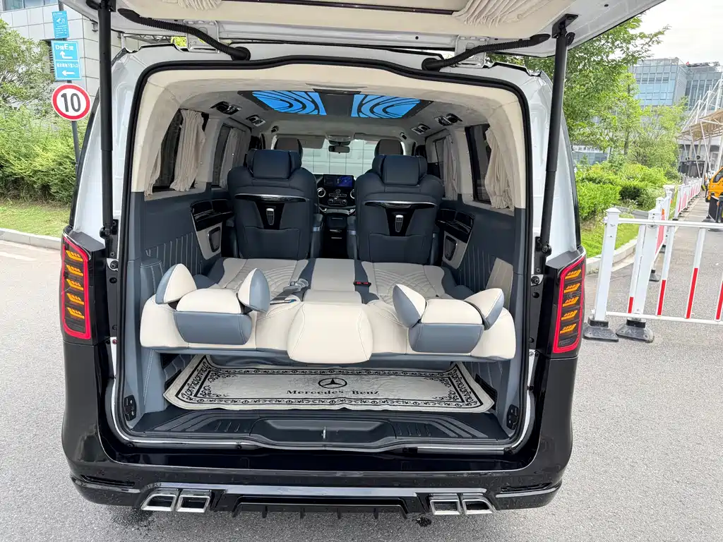 Mercedes-Benz Vito — фото 11