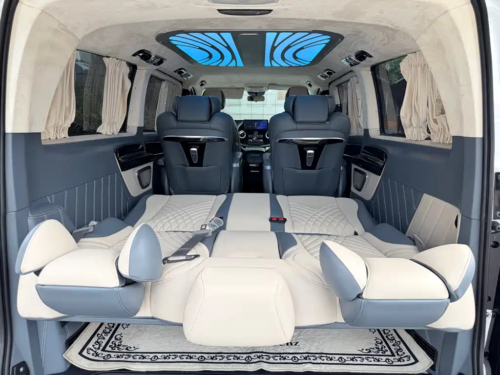 Mercedes-Benz Vito — фото 8