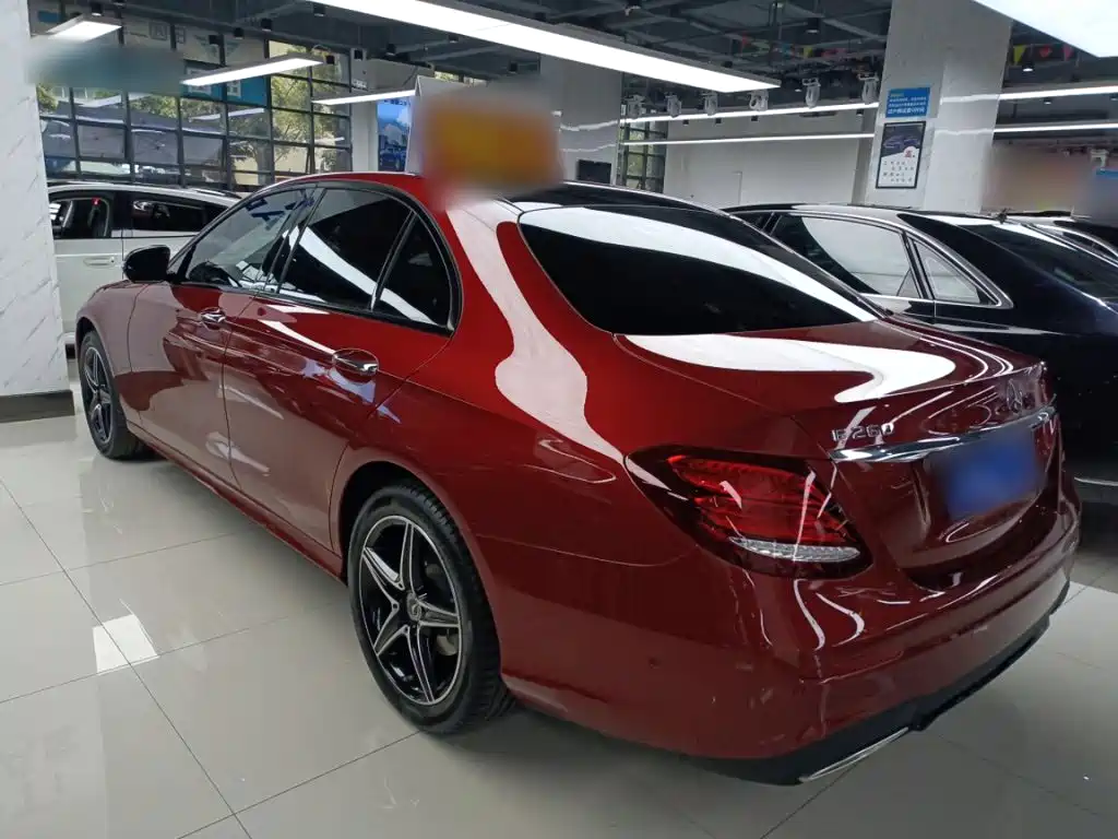 Mercedes-Benz E-Class (Import) — фото 23