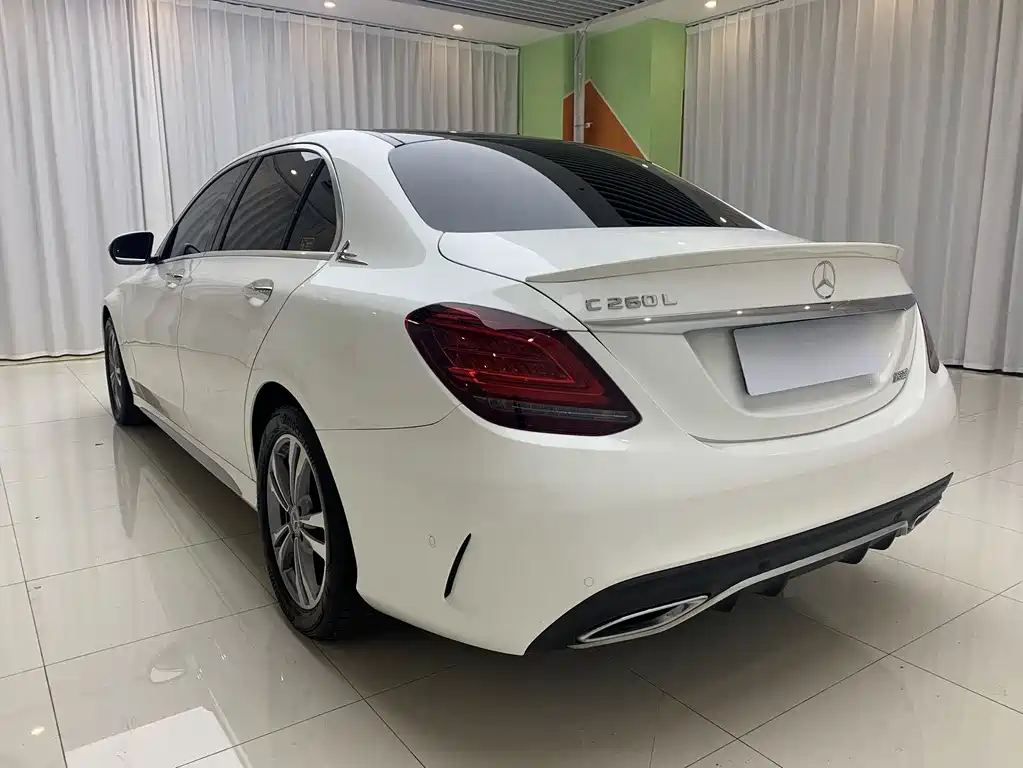 Mercedes-Benz C-Class — фото 14