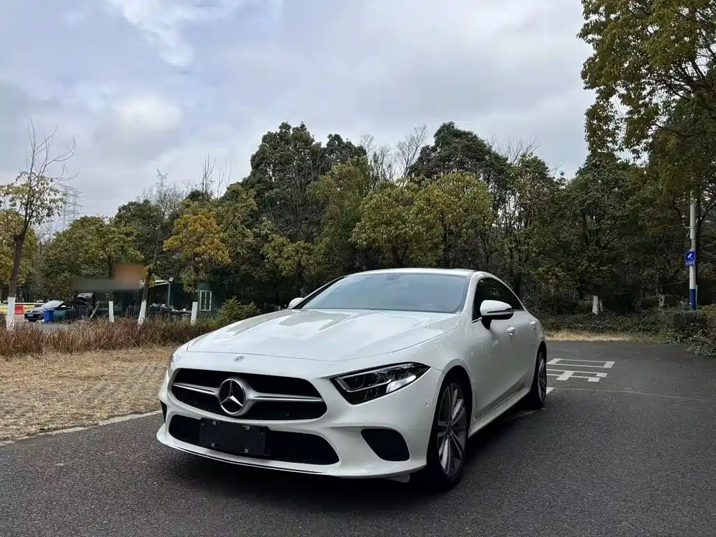 Mercedes-Benz CLS — фото 2