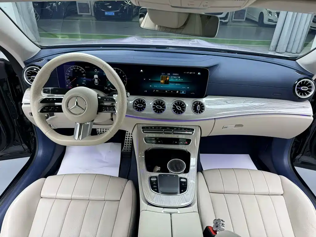 Mercedes-Benz E-Class (Import) — фото 4