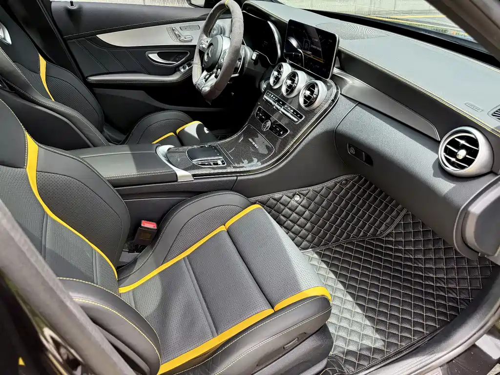 Mercedes-Benz C-Class AMG — фото 8