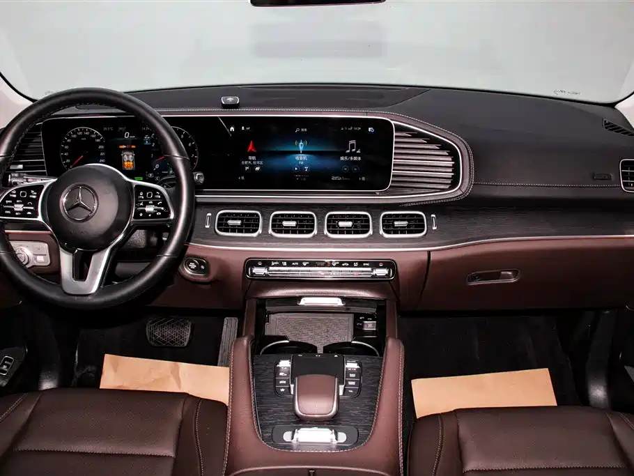 Mercedes-Benz GLE (Import) — фото 14
