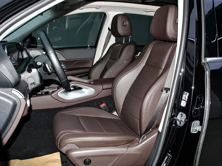 Mercedes-Benz GLE (Import) — фото 18
