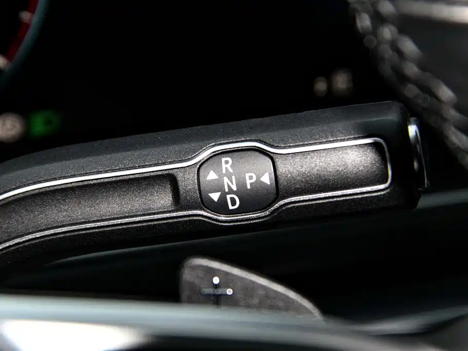 Mercedes-Benz GLE (Import) — фото 21