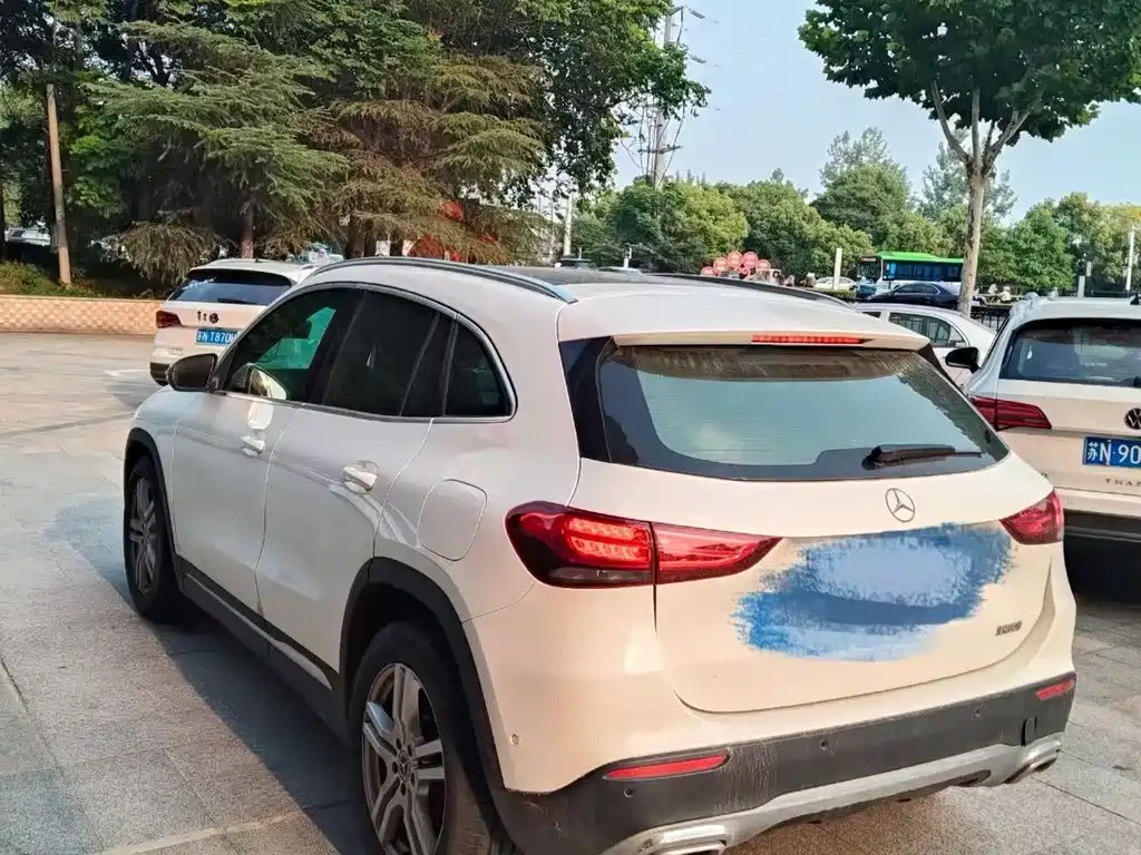 Mercedes-Benz GLA — фото 7