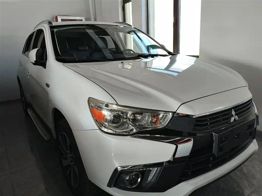 Mitsubishi ASX — фото 4