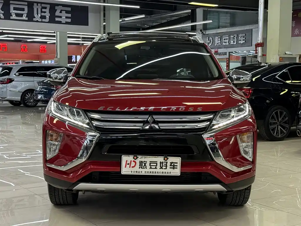 Mitsubishi Eclipse Cross — фото 21