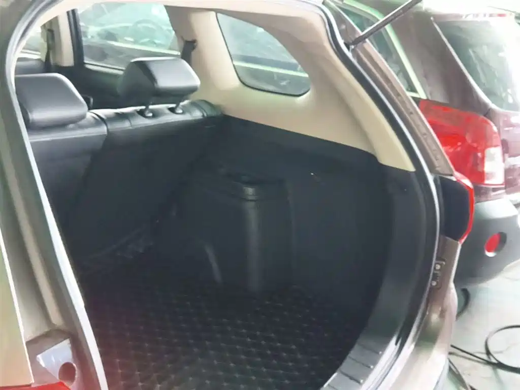 Mitsubishi Outlander — фото 19
