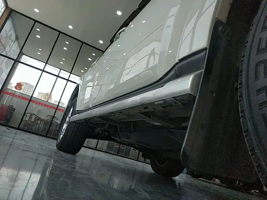 Mitsubishi Pajero (Import) — фото 21