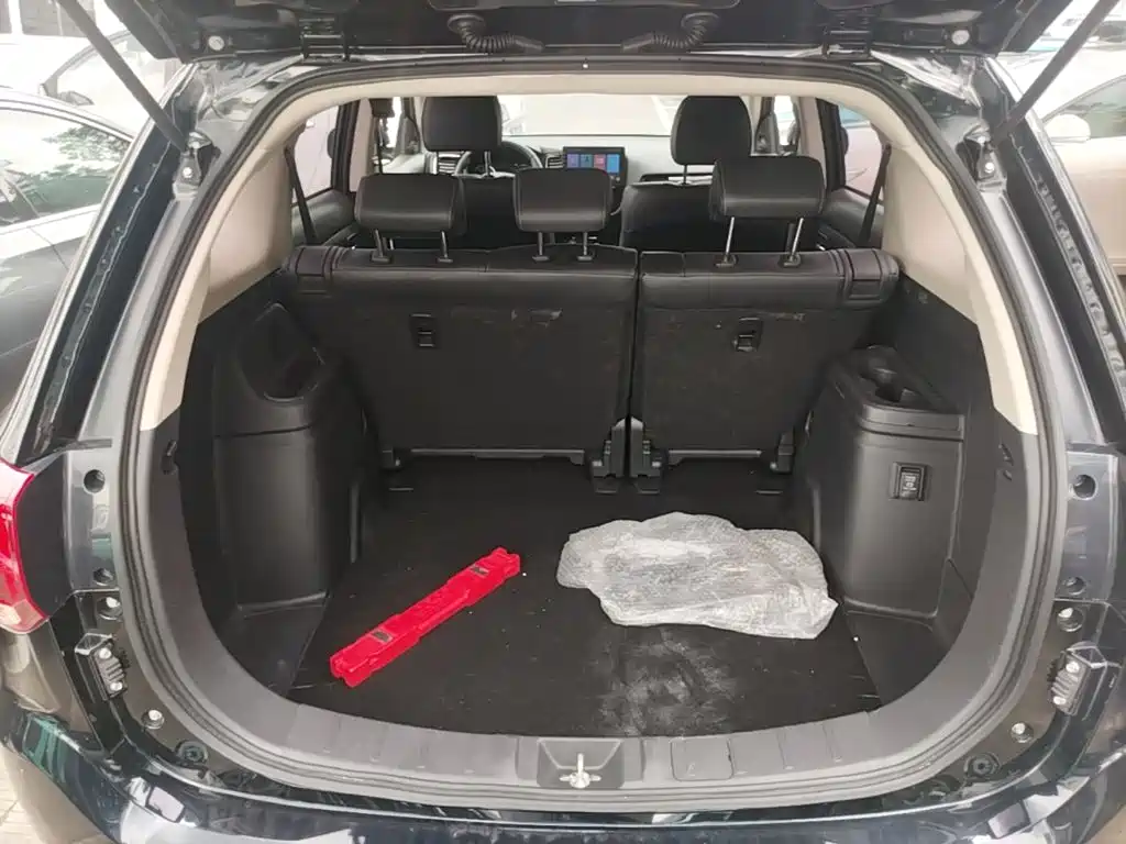 Mitsubishi Outlander — фото 19