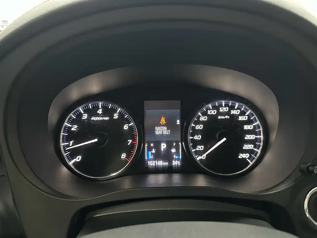 Mitsubishi Outlander — фото 10