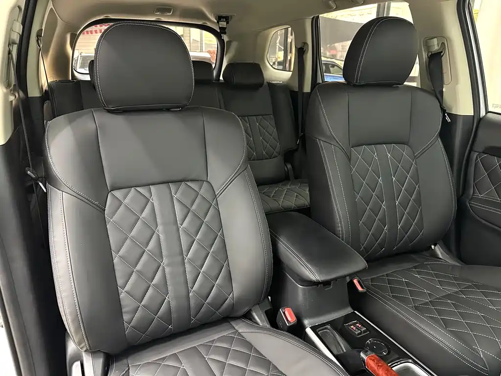 Mitsubishi Outlander — фото 9