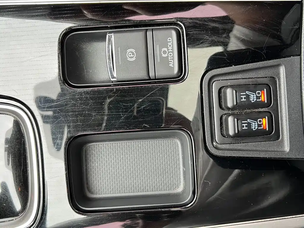Mitsubishi Outlander — фото 13