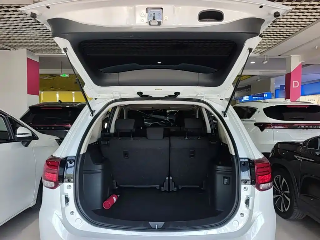 Mitsubishi Outlander — фото 19