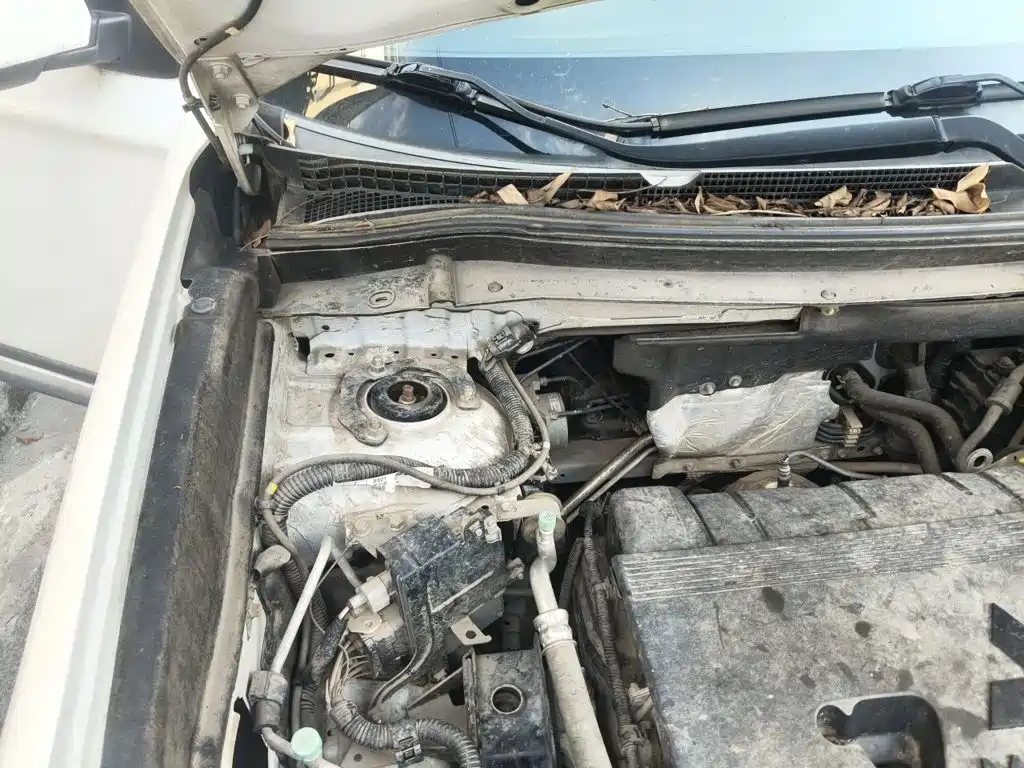 Mitsubishi Outlander — фото 19