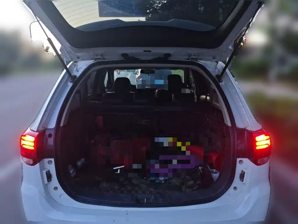Mitsubishi Outlander — фото 10