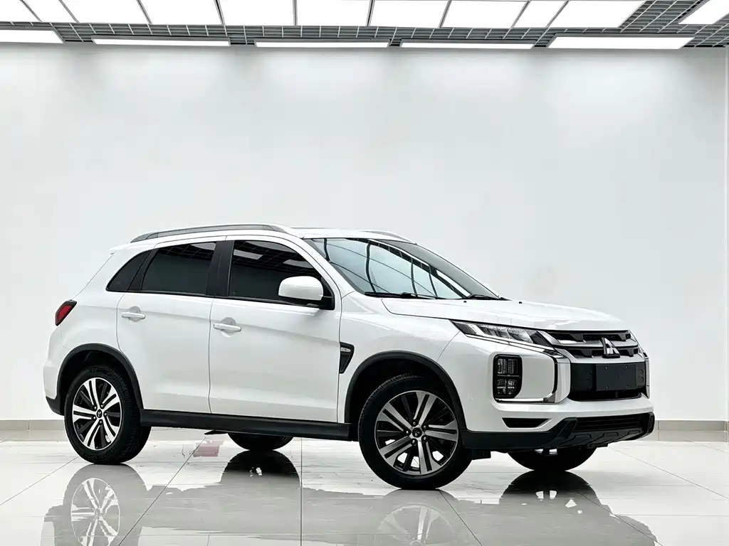 Mitsubishi ASX — фото 5