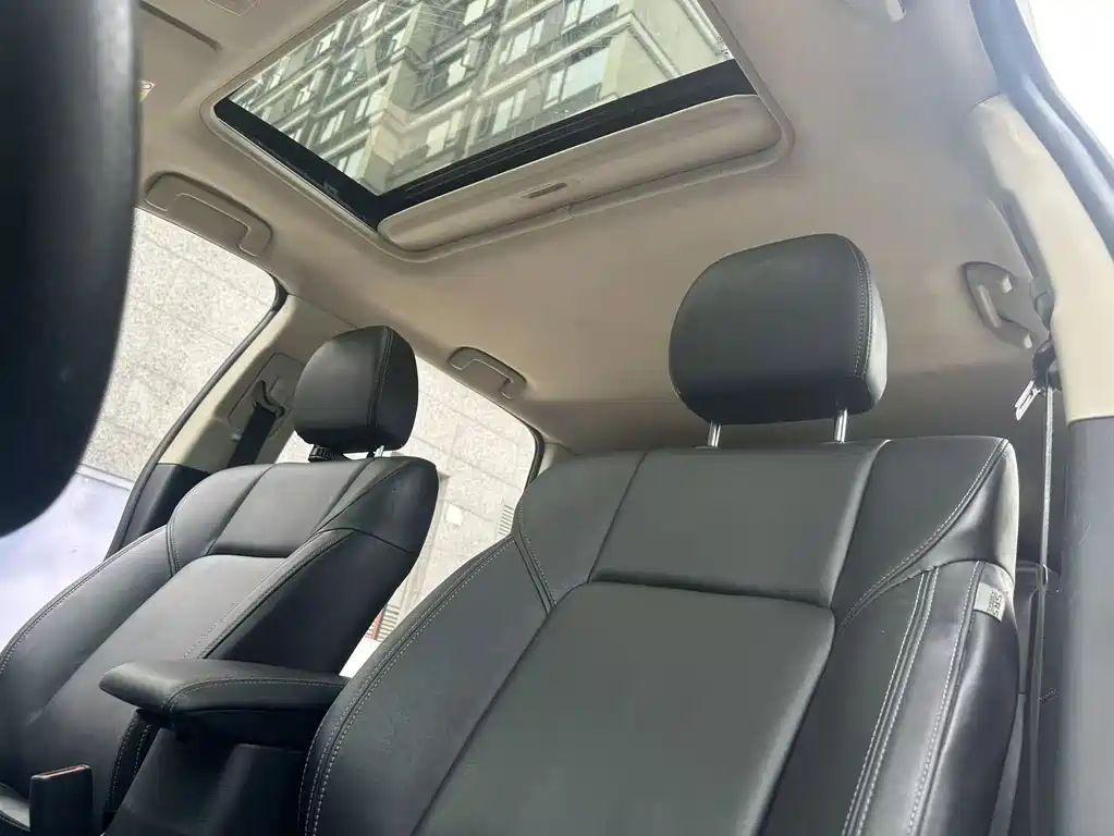Mitsubishi Outlander — фото 22