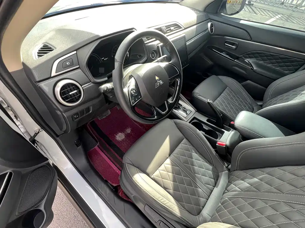 Mitsubishi ASX — фото 4