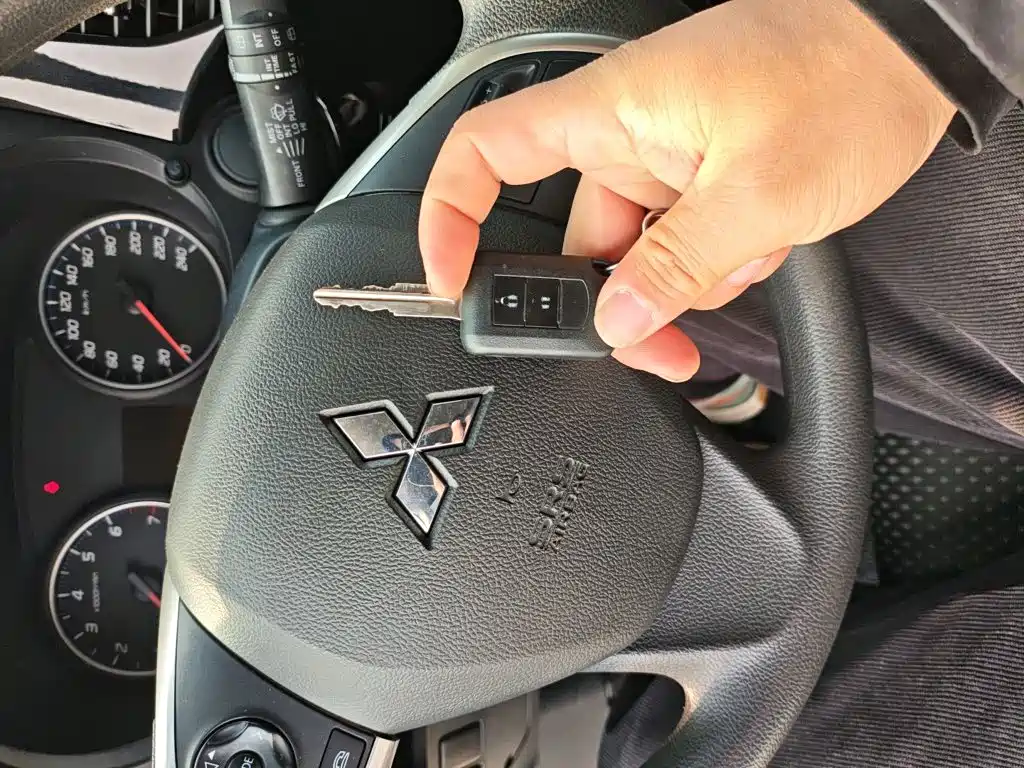 Mitsubishi Outlander — фото 17