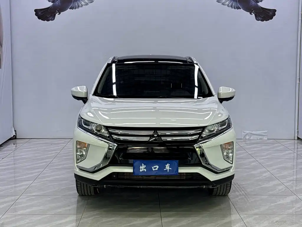 Mitsubishi Eclipse Cross — фото 2
