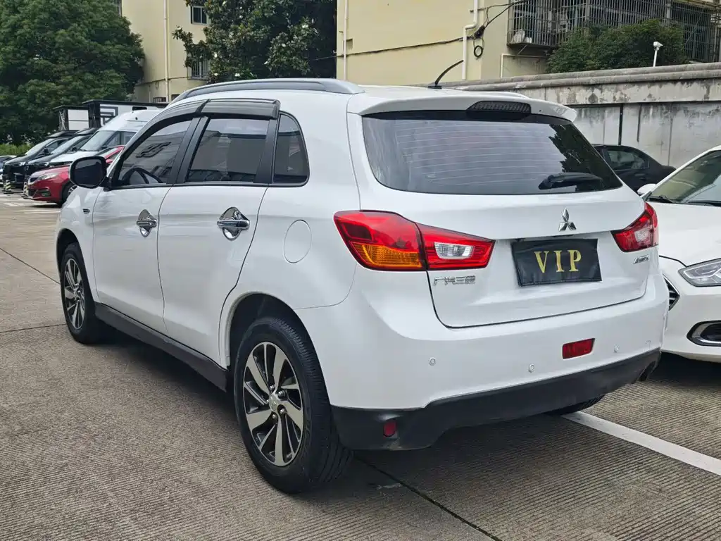 Mitsubishi ASX — фото 4