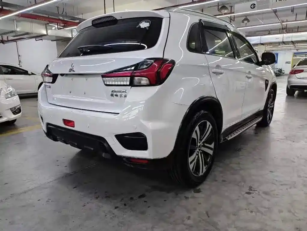 Mitsubishi ASX — фото 6