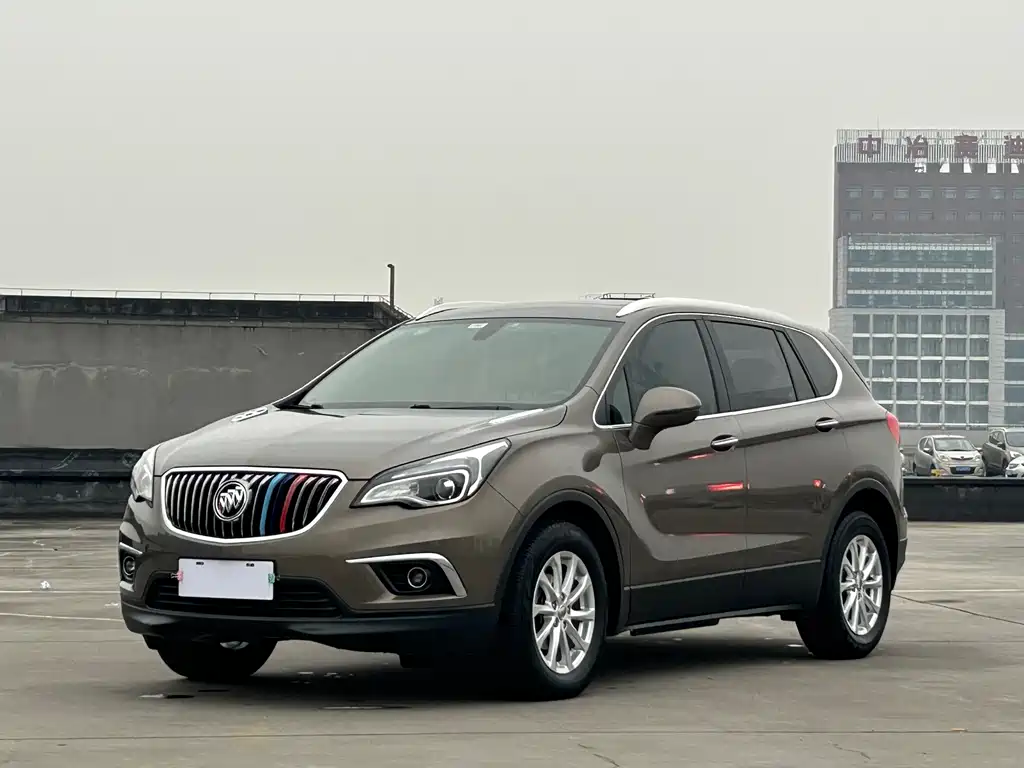 Buick Envision Plus — фото 2