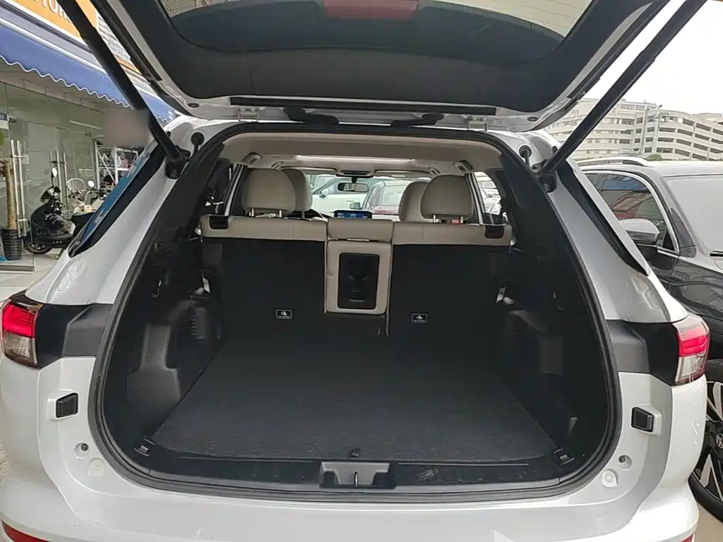 Mitsubishi Outlander — фото 19
