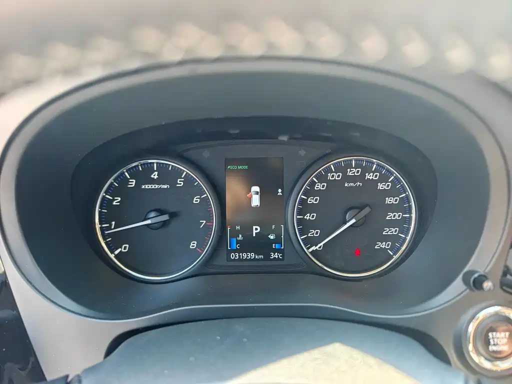 Mitsubishi Outlander — фото 13